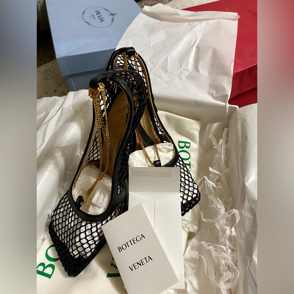 Bottega Veneta pump mesh heels